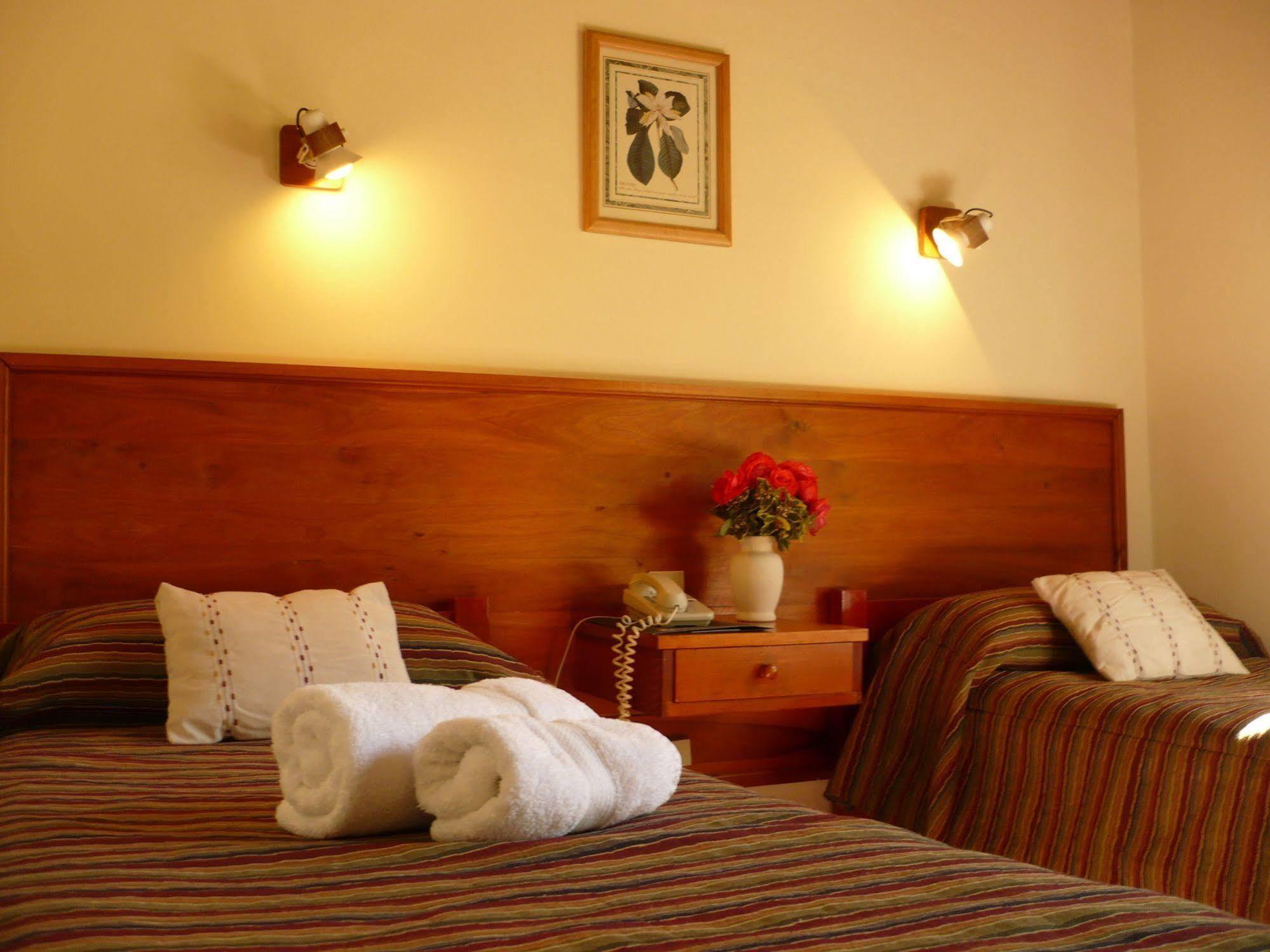 Hotel Turismo Сан-Мартин-де-лос-Андес Экстерьер фото